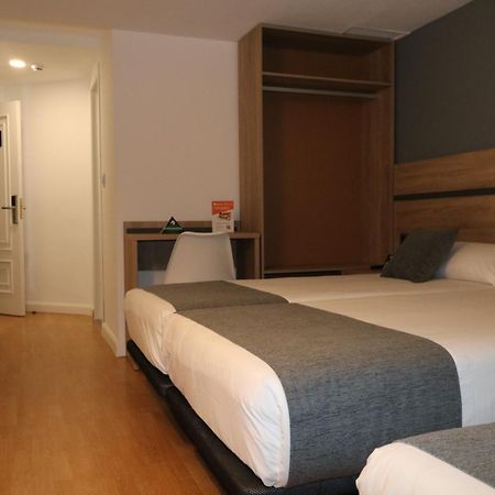 Hostal Alda Palencia Plaza Eksteriør billede