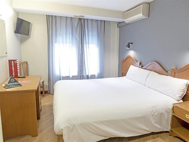 Hostal Alda Palencia Plaza Eksteriør billede