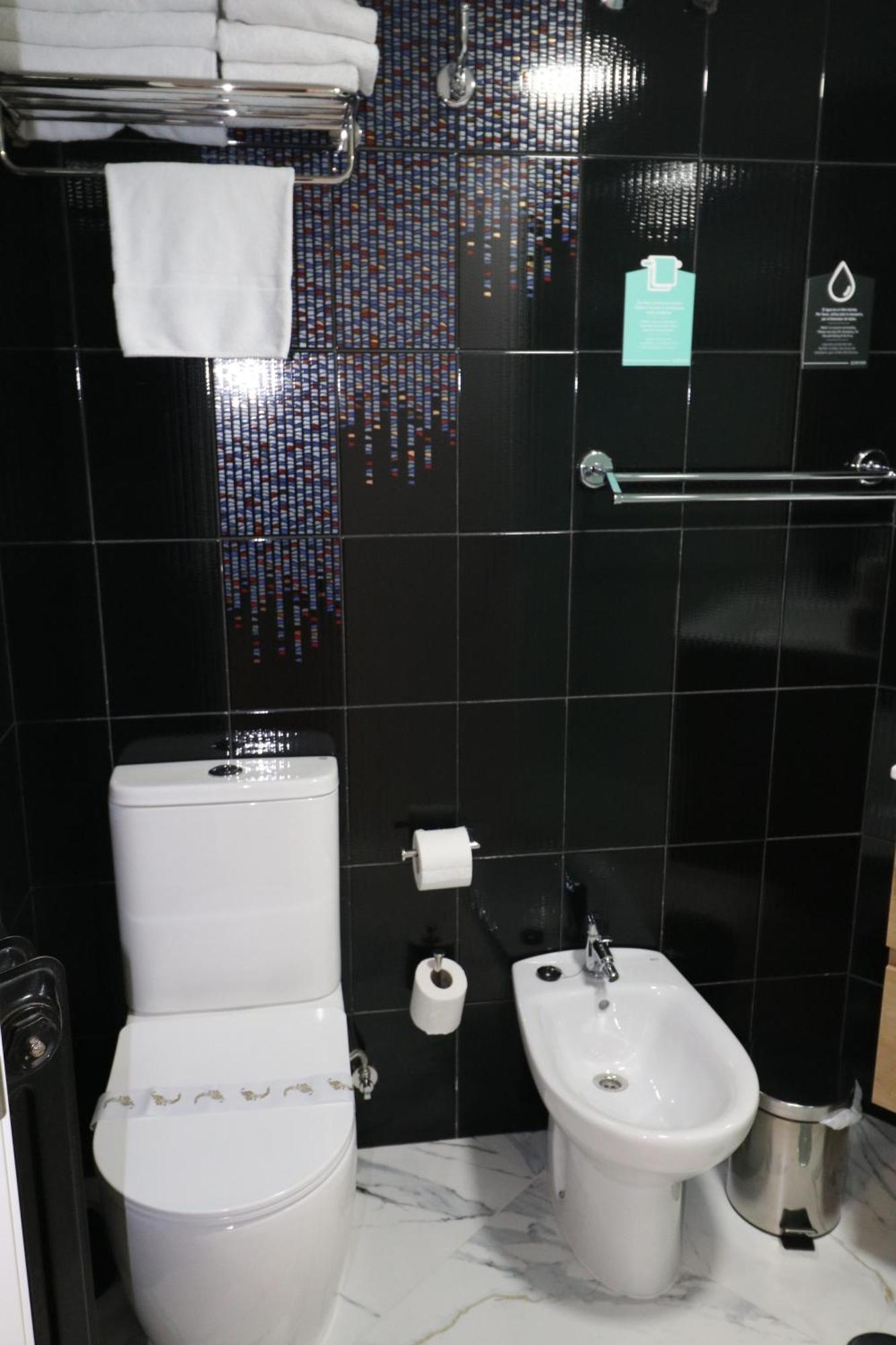 Hostal Alda Palencia Plaza Eksteriør billede